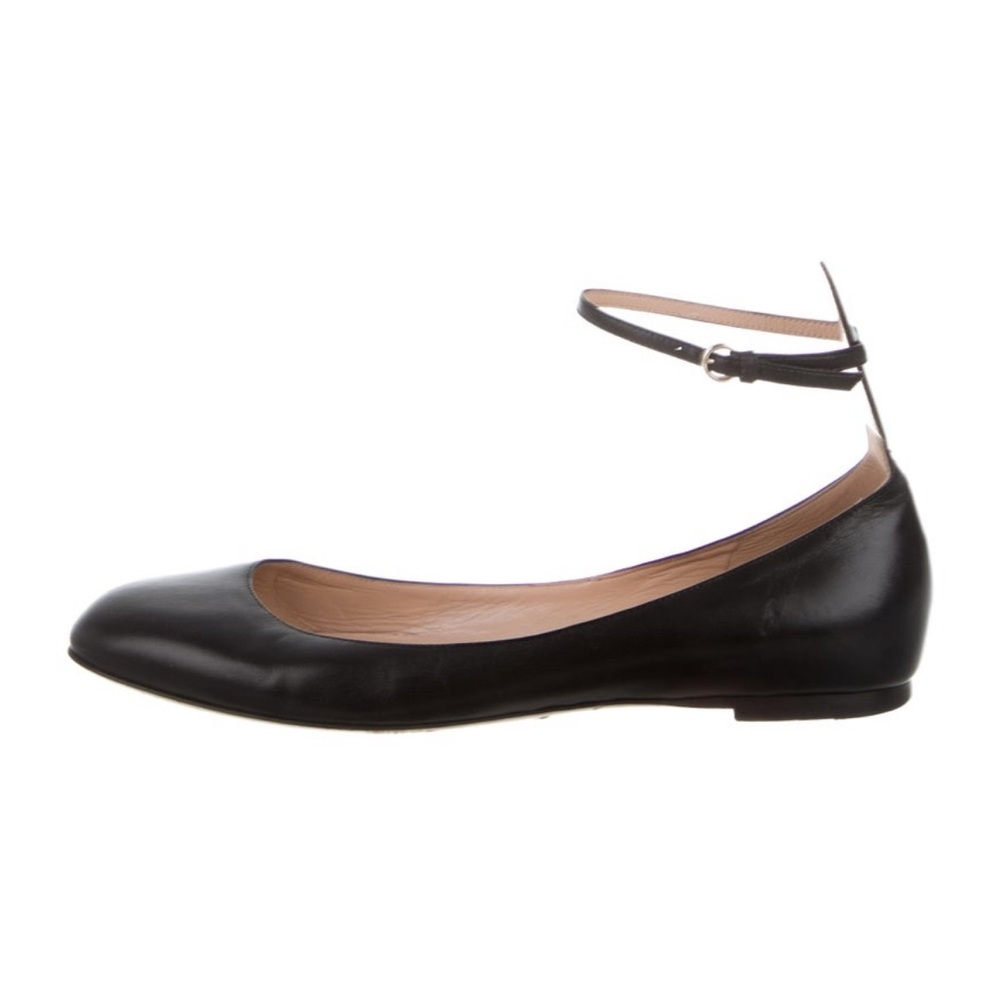 Valentino Tan-Go Round-Toe Leather Flats